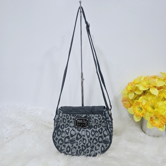 Hello Kitti gray and black crossbody bag medium - Picture 4 of 17